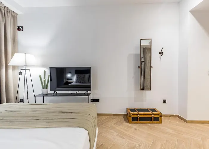 Goerlich By Alma * Valensiya