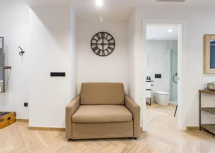 Daire Goerlich By Alma Valensiya