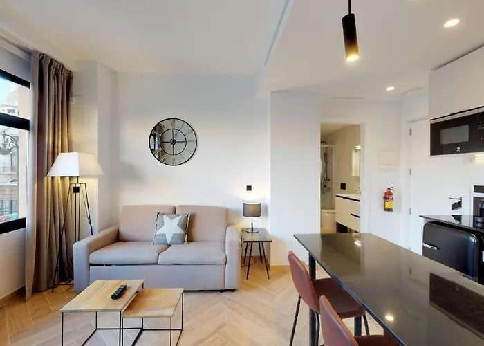 Goerlich By Alma Daire