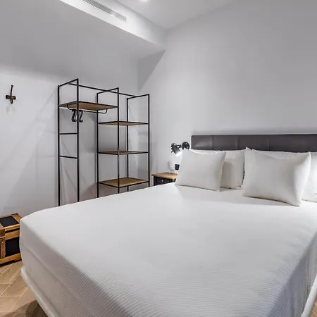Goerlich By Alma Apartmán *